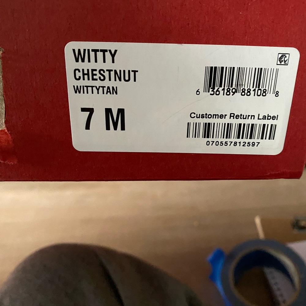 Boots - Picture 4 of 5